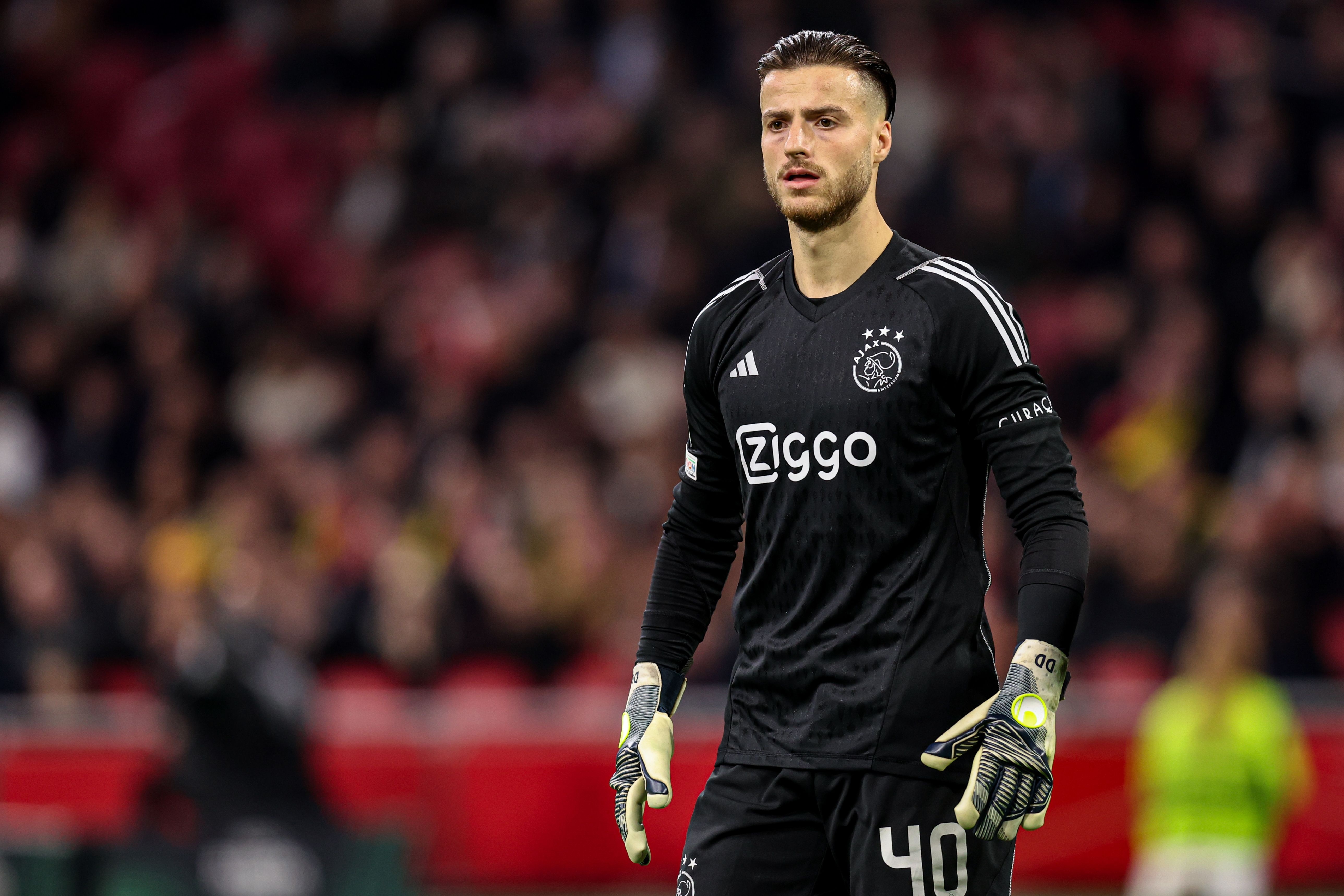 多特外租門(mén)將表態(tài)不會(huì)回去當(dāng)替補(bǔ)，經(jīng)紀(jì)人：他已為下階段做好準(zhǔn)備