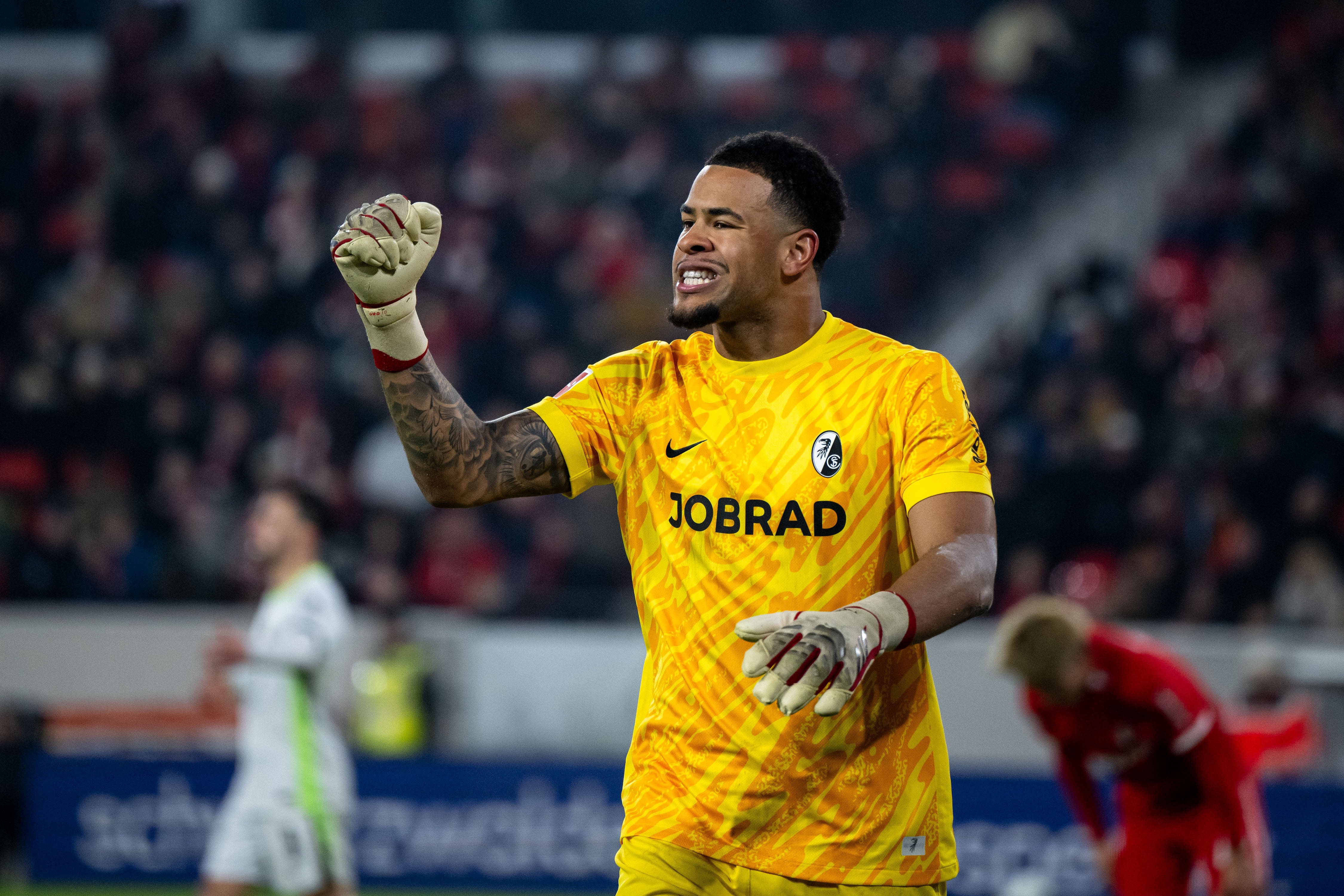 阿圖伯魯：成為德國隊(duì)首位黑人門將會很特別，現(xiàn)在是好時機(jī)