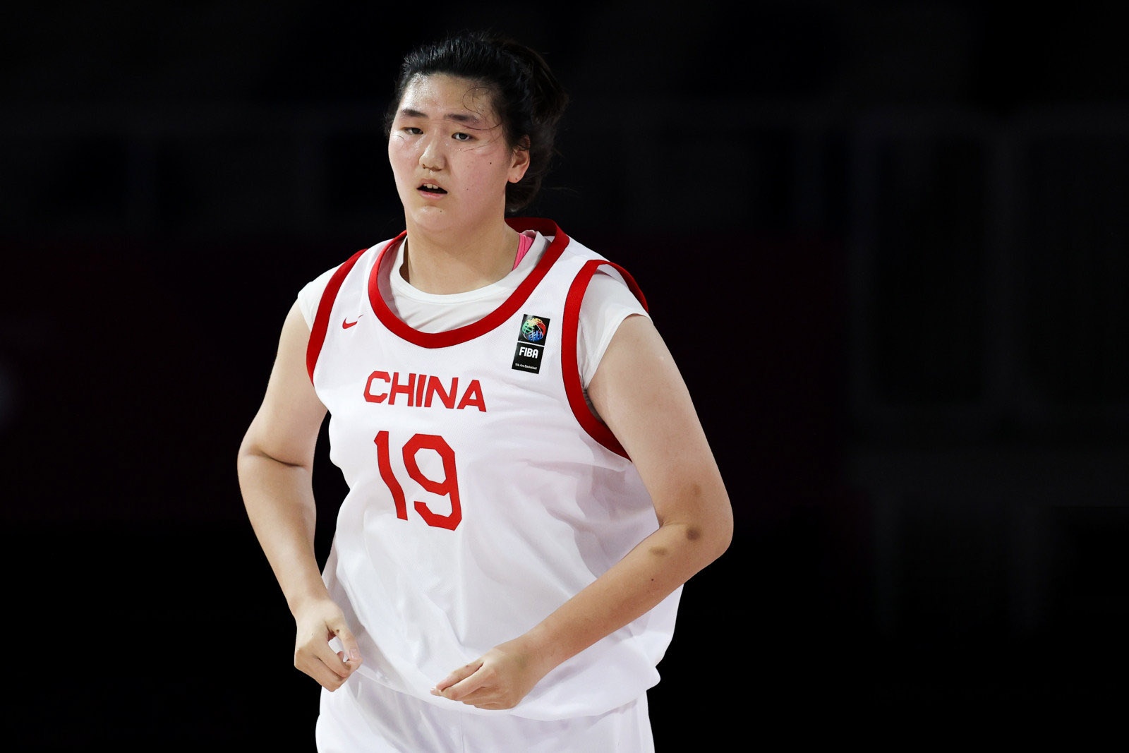 進攻完全打開！中國女籃半場49-44日本女籃 手握5分優(yōu)勢