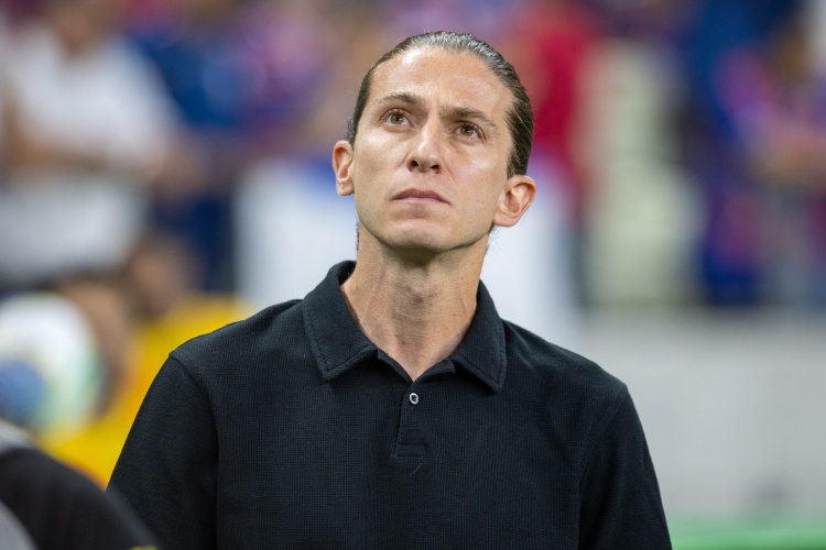 弗拉門(mén)戈主帥：切爾西是歐洲戰(zhàn)術(shù)最完美的球隊(duì)，這場(chǎng)勝利意義非凡