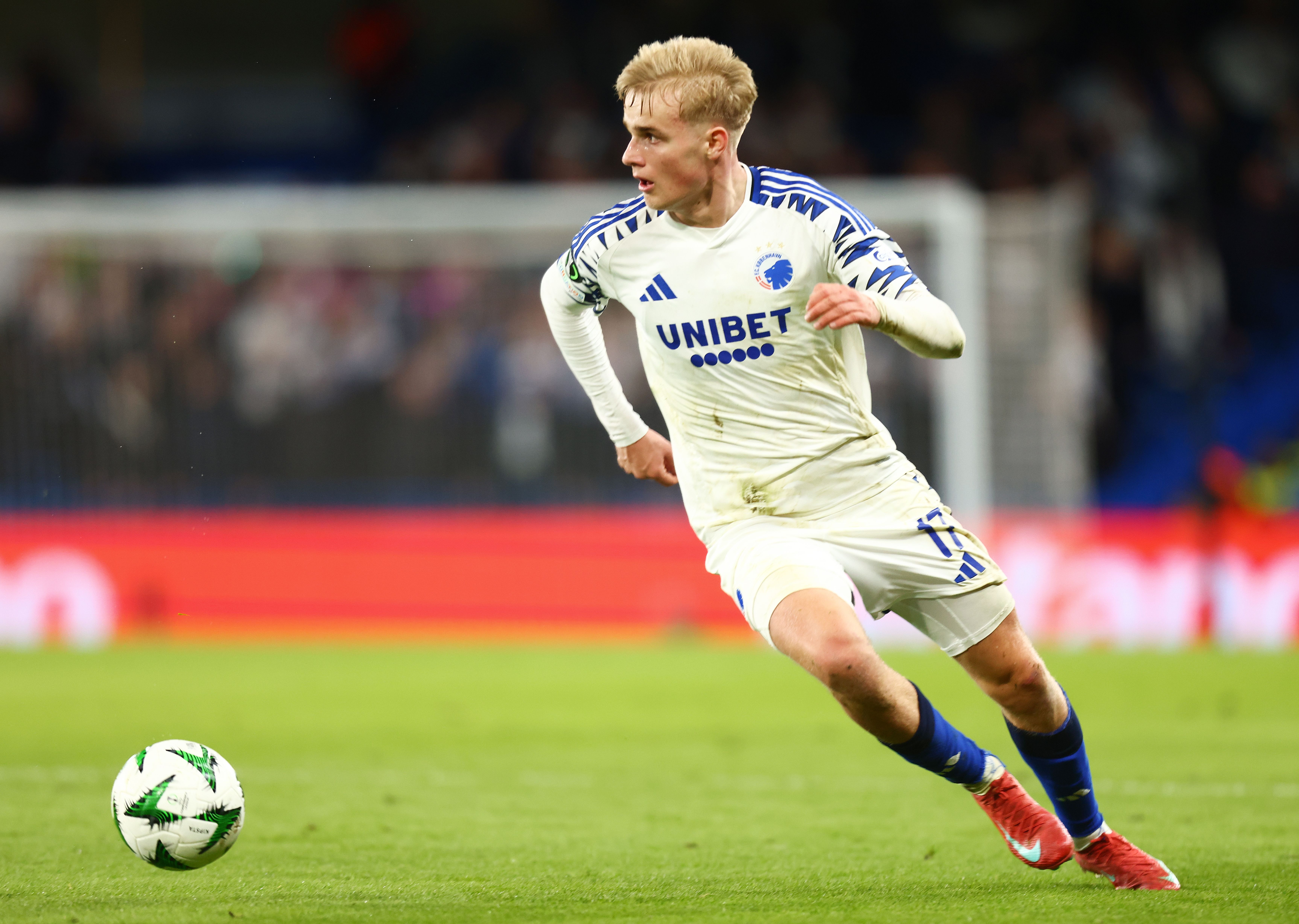 圖片報：法蘭克福將1500萬歐報價弗羅霍爾特，哥本哈根要2000萬歐