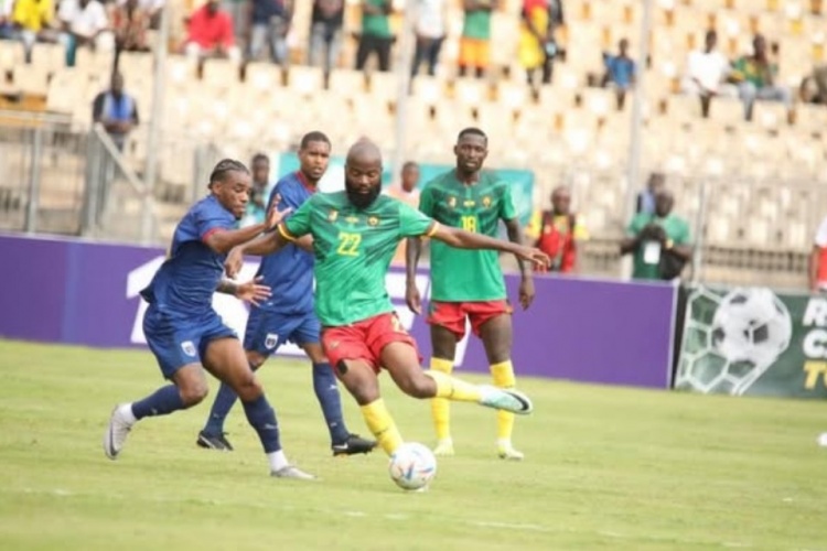 比媒：喀麥隆前鋒蘭克爾-澤前往青島海牛體檢，雙方將簽約6個(gè)月