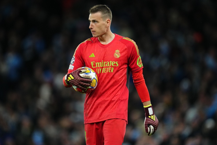 西媒：盧寧有意離開皇馬尋求機(jī)會(huì)，西甲升班馬奧維耶多打算引進(jìn)他