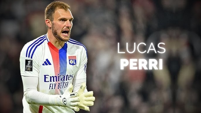 愿開(kāi)1500萬(wàn)歐報(bào)價(jià)！隊(duì)報(bào)：沙特新軍尼奧姆有意簽27歲里昂門將佩利