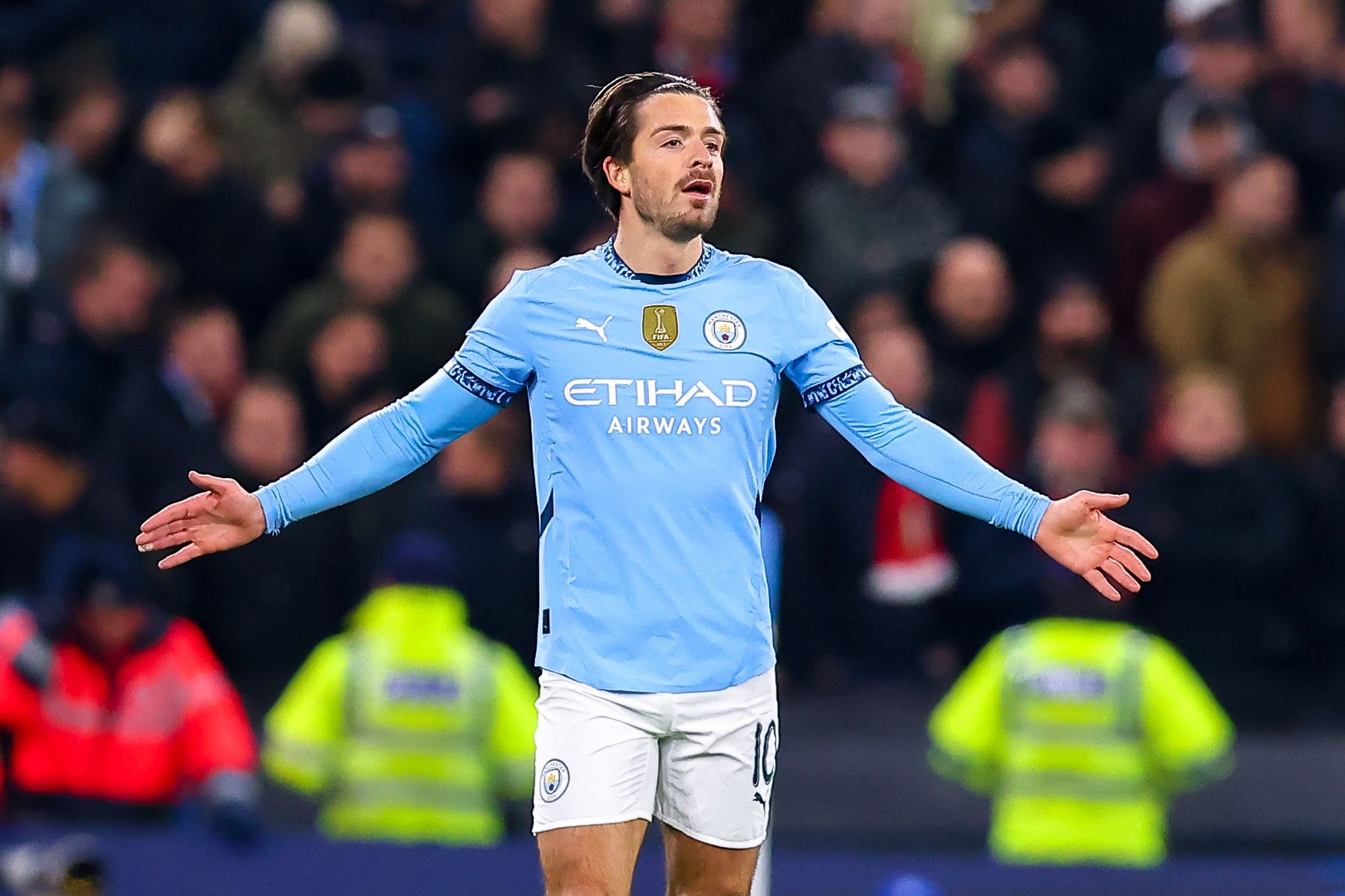 曼晚：曼城將于7月28日集中，需要在此之前處理格拉利什和沃克