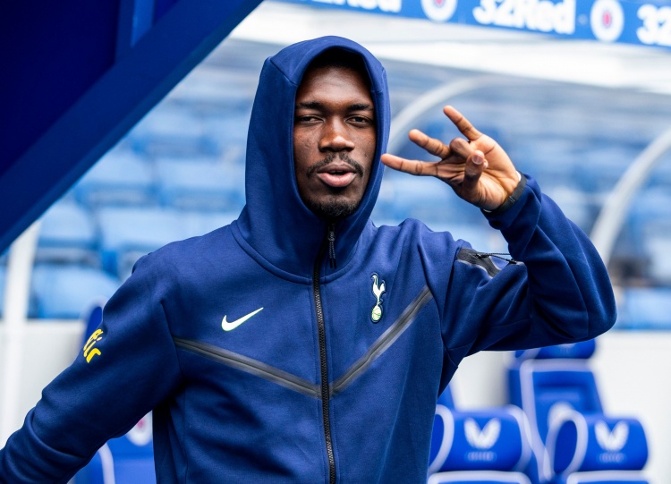 土媒：穆里尼奧想要引進比蘇馬，熱刺標價2200萬-2300萬歐元