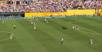 表現(xiàn)心切！杰克遜不傳球自己打偏出??空位的帕爾默氣得踹門(mén)柱