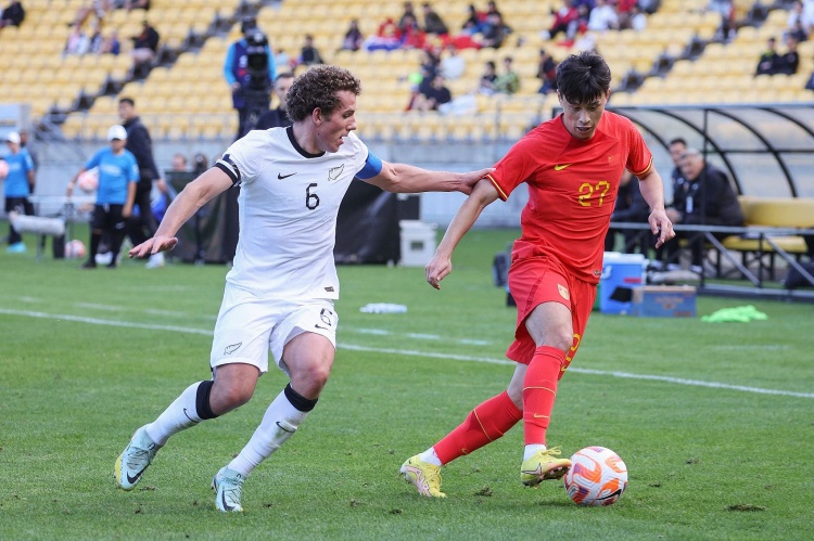 巴頓：論年齡我是老將但卻沒怎么代表國足踢過，每次出場(chǎng)我都珍惜