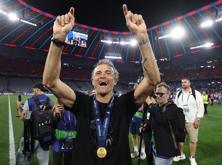 時(shí)隔十年！恩里克再度沖擊世俱杯??，上一次是執(zhí)教巴薩MSN時(shí)期