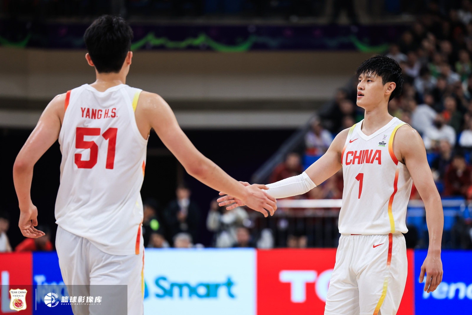 籃網(wǎng)媒體：中國(guó)在全力沖擊NBA 楊瀚森和曾凡博為此都放棄了亞洲杯
