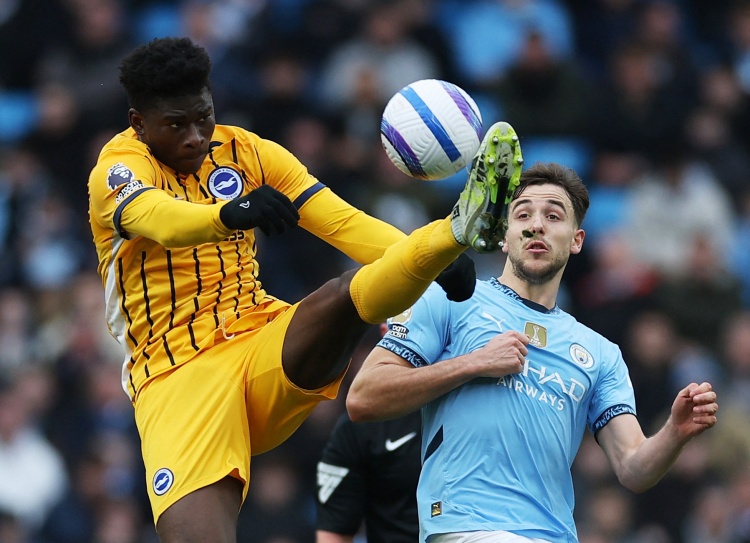 羅馬諾：巴萊巴沒關上加盟曼聯(lián)的大門，后者認為個人條款不是問題