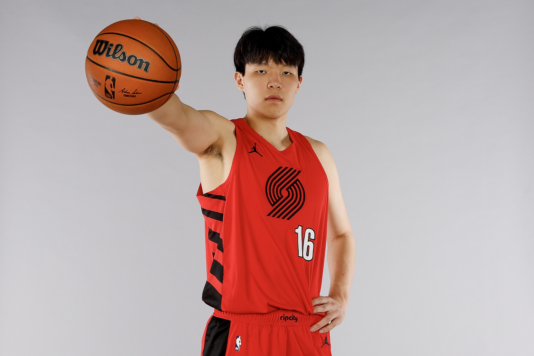 美記談將楊瀚森排聯(lián)盟大個子第25位：我會全押小楊 他很吸引我