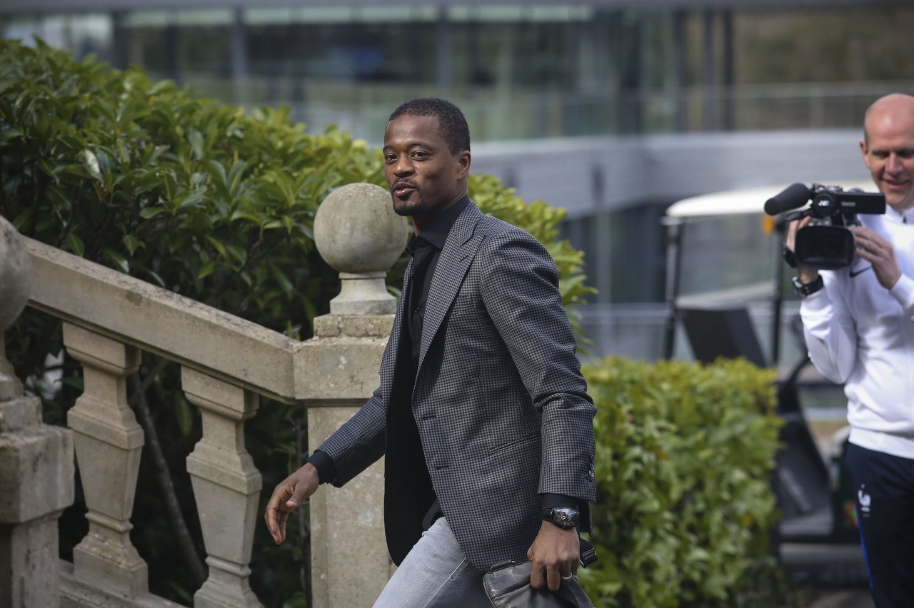 埃弗拉：現(xiàn)在的曼聯(lián)前一天能讓你滿懷憧憬，第二天就可能讓你心碎