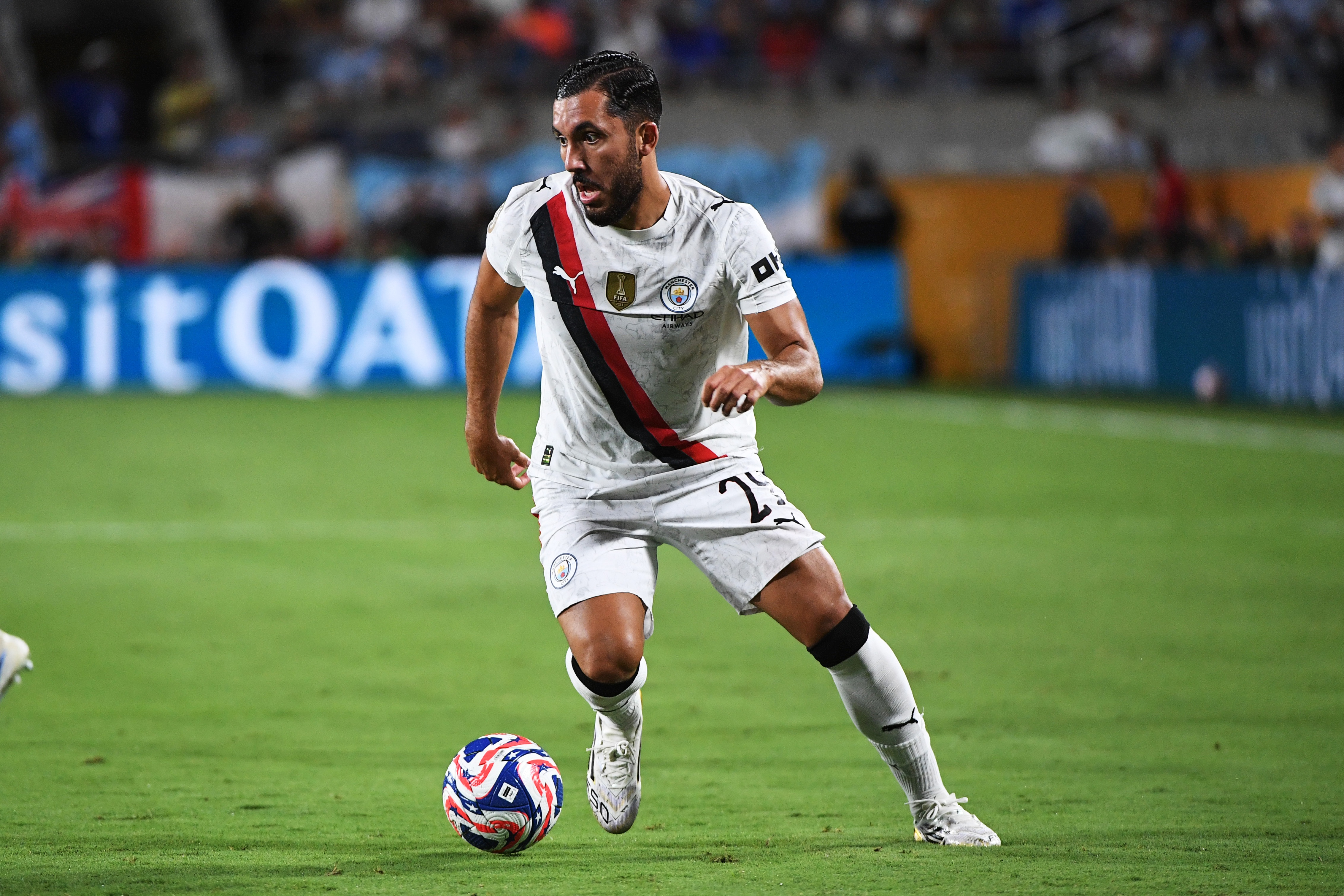 瓜迪奧拉：謝爾基狹小空間處理球和視野都很棒，他是一筆頂級(jí)簽約