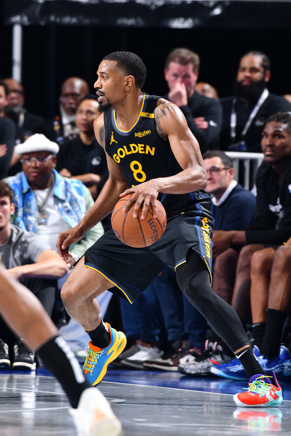 梅爾頓：看到球隊(duì)經(jīng)歷休賽期過(guò)山車(chē)很難 我回歸的選擇一直很明確